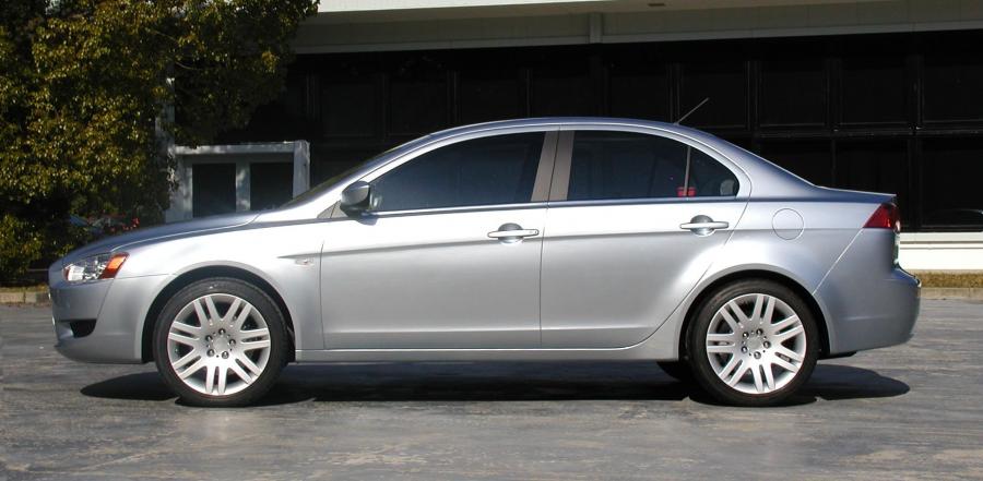  Mitsubishi Lancer 2007 года  (фото 83 из 104)